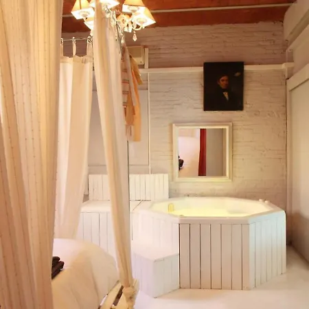 Holiday Casa Rosa